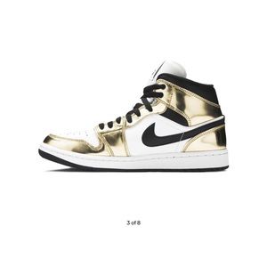 Nearly new Air Jordan 1 Mid SE